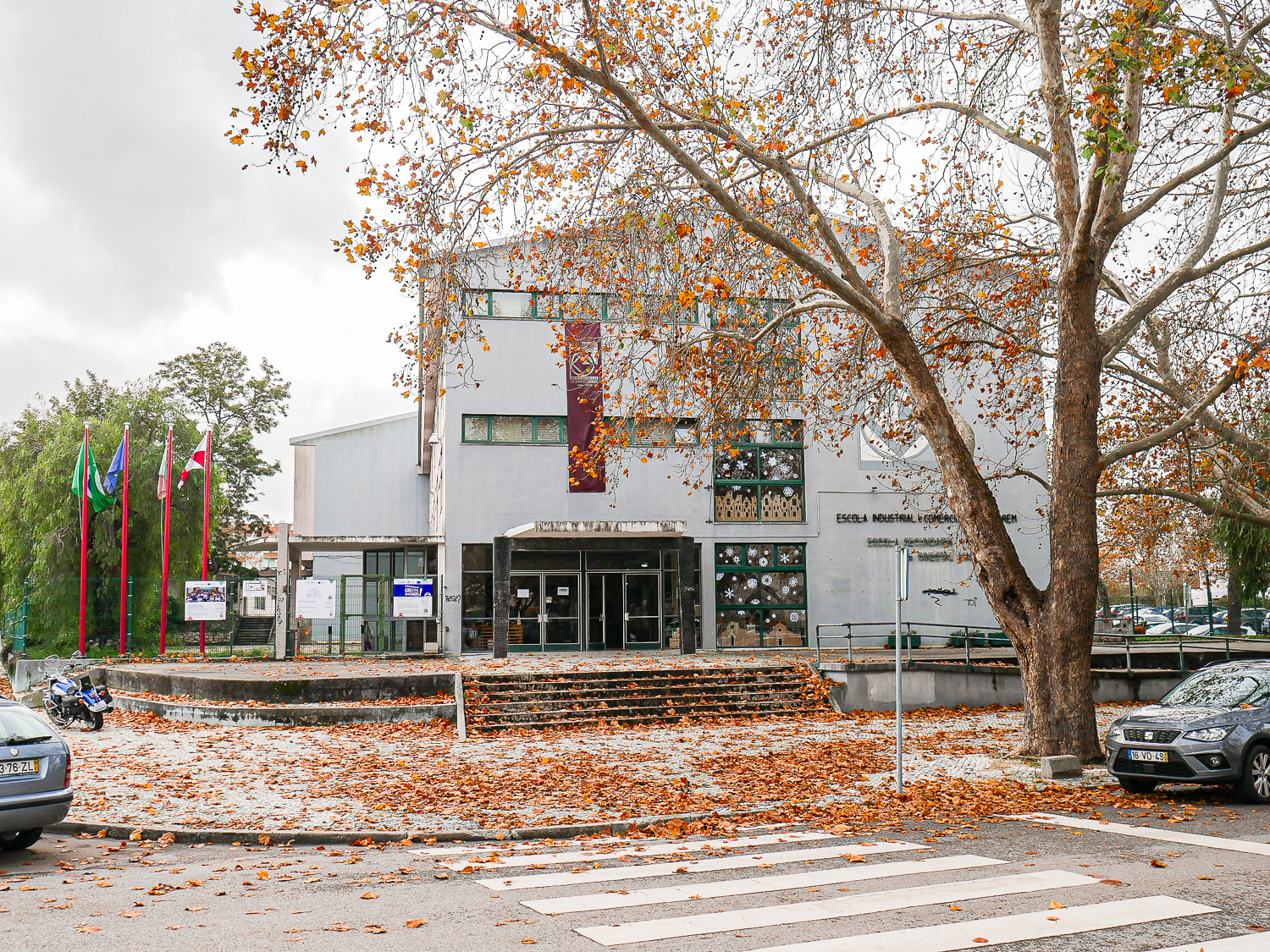 Escola Secundária Dr. Ginestal Machado